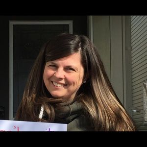 Meet your Posher, Becky